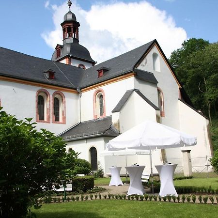 Gaestehaus Der Abtei Sayn Бендорф Екстериор снимка