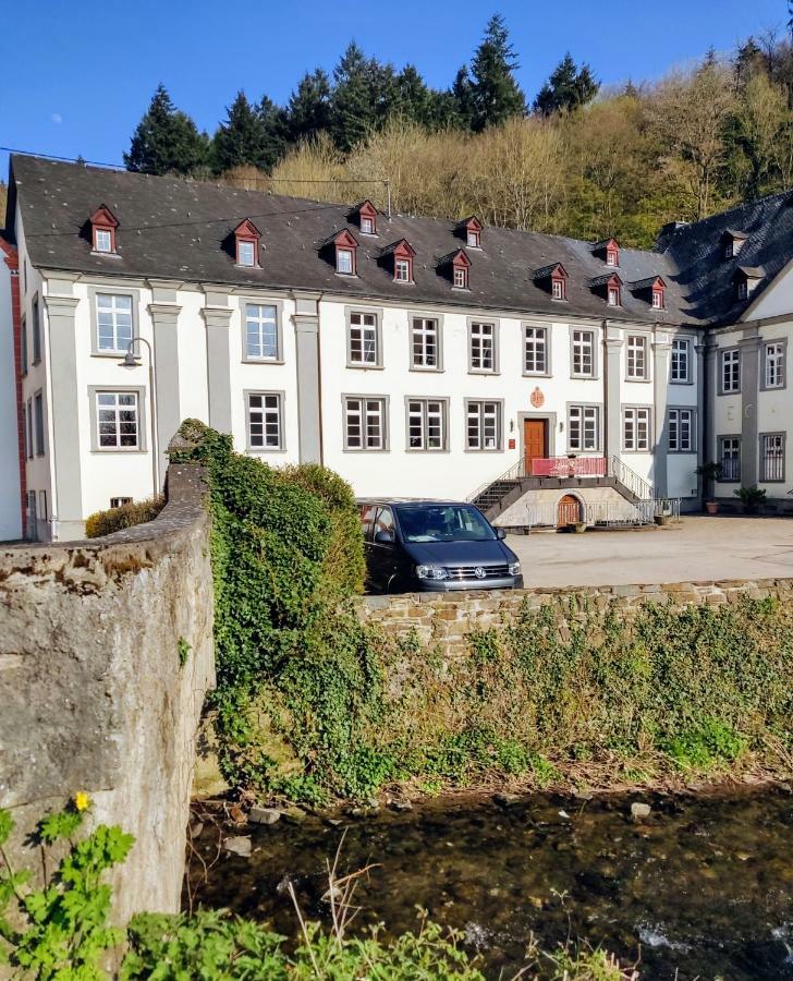 Gaestehaus Der Abtei Sayn Бендорф Екстериор снимка