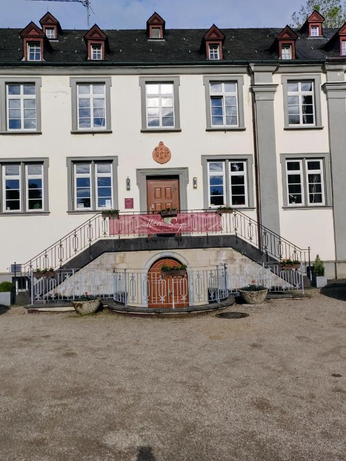 Gaestehaus Der Abtei Sayn Бендорф Екстериор снимка